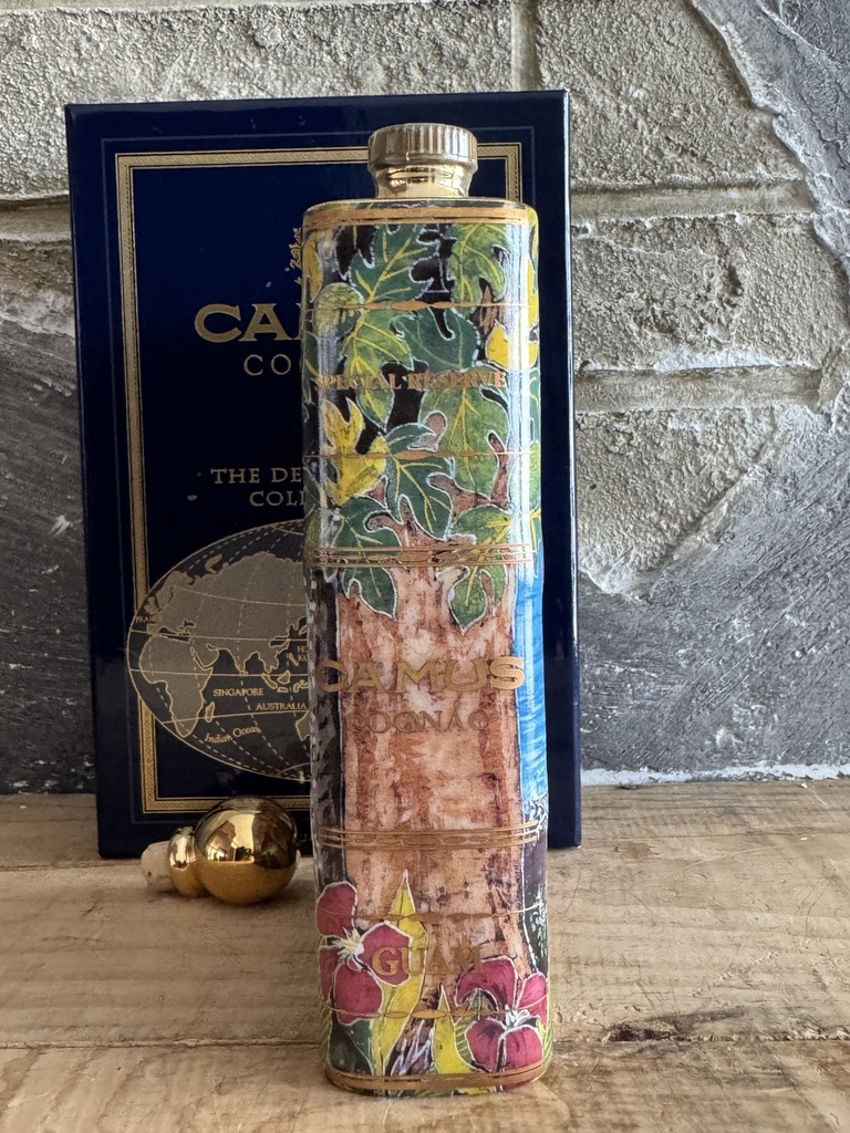 Camus The Destination Collection 'Guam'