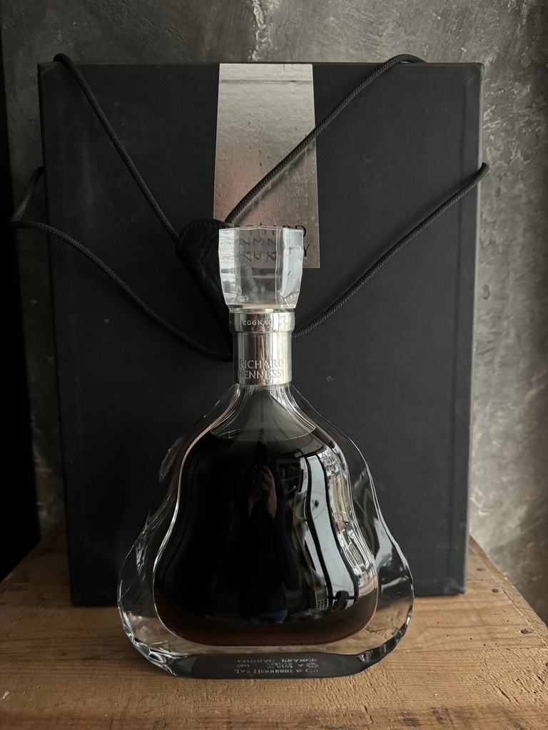 Hennessy Richard Hennessy (2008-2022)