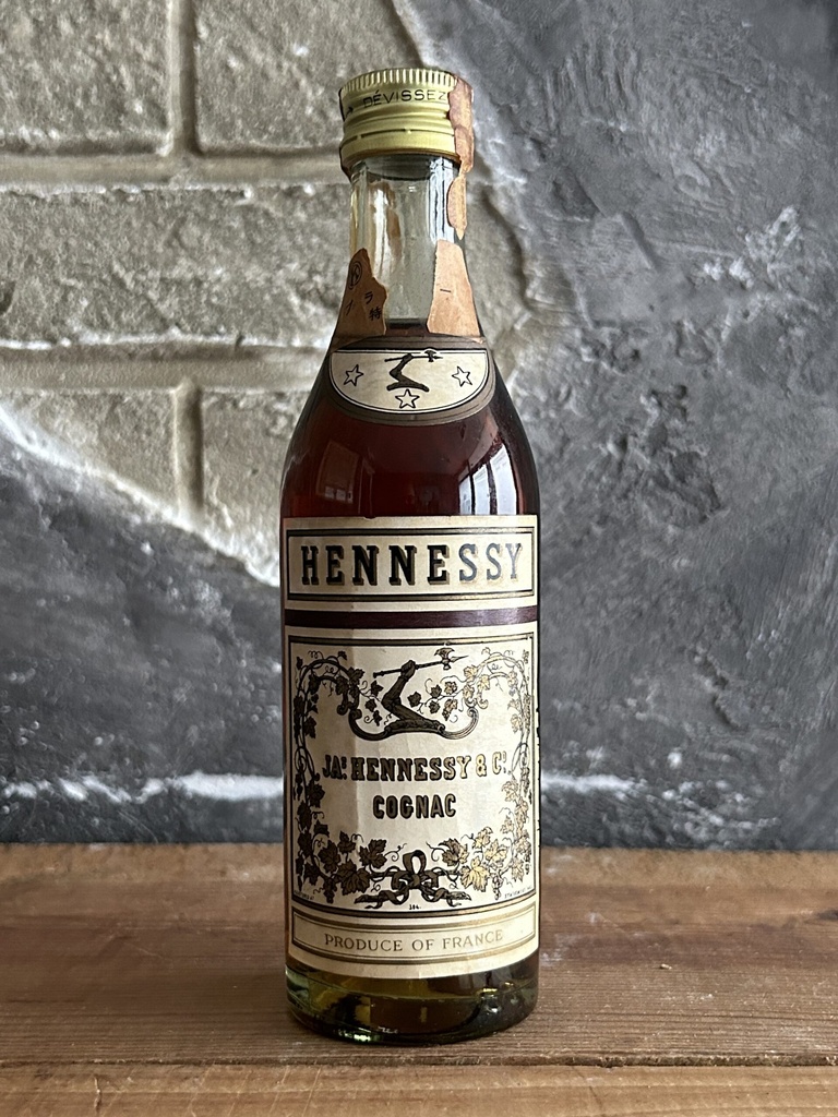 Hennessy ***