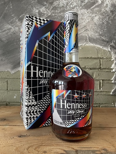 Hennessy VS 2019 Pantone