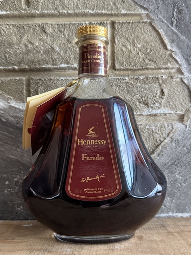 Hennessy Paradis (1990-2001)